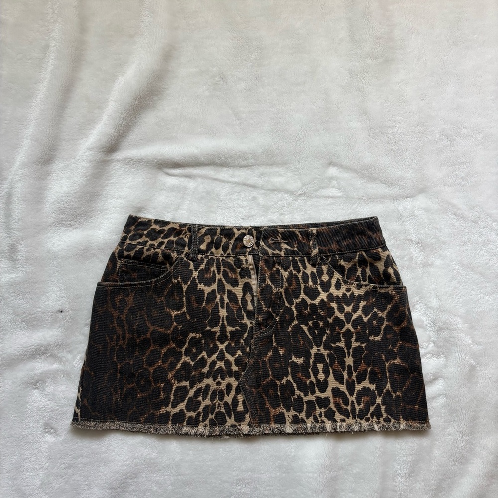 Edikted Leopard Print Mini Skirt